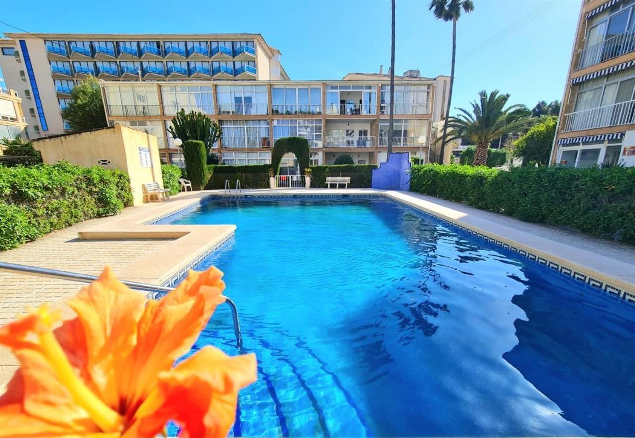 A Un Paso De La Playa Con Piscina Privada Apartment