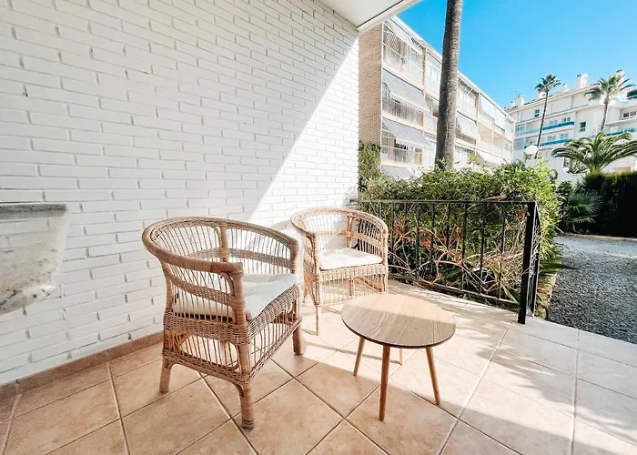 A Un Paso De La Playa Con Piscina Privada